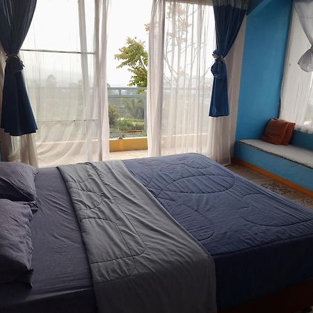Syariah Runia Villa Lembang Extérieur photo