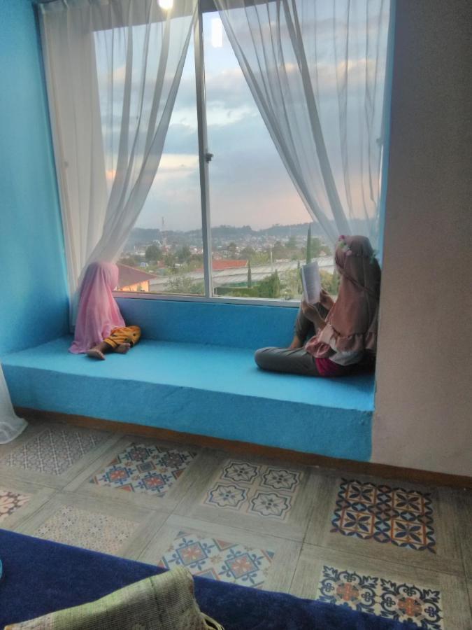 Syariah Runia Villa Lembang Extérieur photo